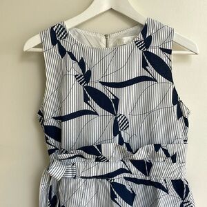 Blue Striped Floral Short Sleeve Summer Dress. Size M.